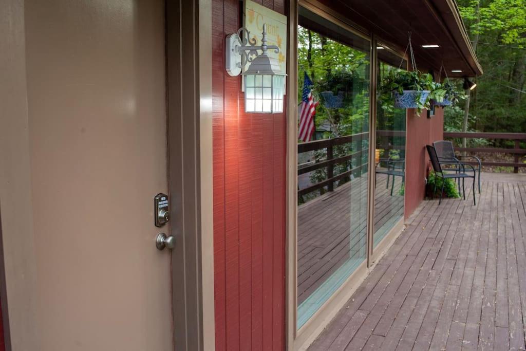 Modern Cabin With Hot Tub Grill Lake Beach Wineries Hiking Fishing And Hershey Park Family And Pet Friendly Superhosts On Ab&B Mount Gretna Zewnętrze zdjęcie