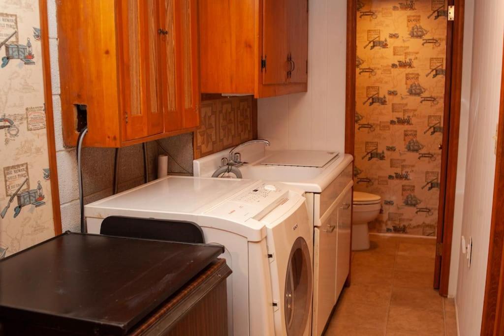 Modern Cabin With Hot Tub Grill Lake Beach Wineries Hiking Fishing And Hershey Park Family And Pet Friendly Superhosts On Ab&B Mount Gretna Zewnętrze zdjęcie